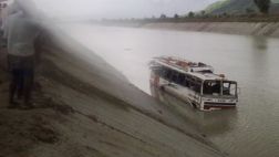 Accidente de autobús en Nepal deja 47 muertos