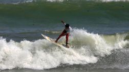 Surf: ¿Qué jóvenes le tomarán la posta a Sofía Mulanovich?