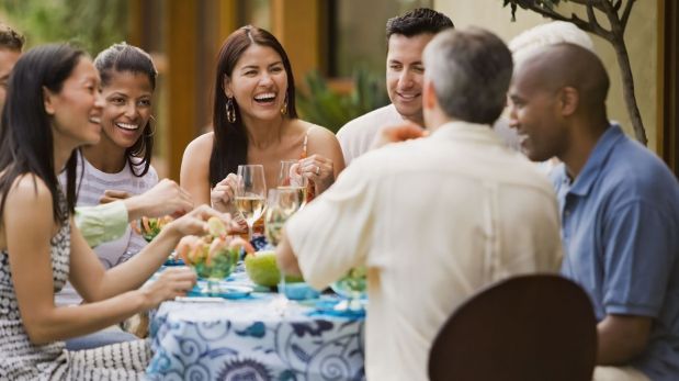 ¿Distante? Aprende a mantenerte conectada con tu familia