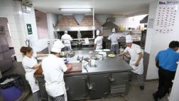 San Isidro garantiza la higiene de 48 restaurantes por COP 20