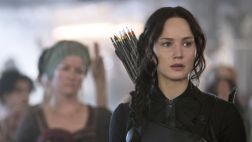 Jennifer Lawrence triunfa como cantante gracias a "Sinsajo"