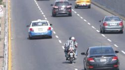 Recomiendan prohibición total de motocicletas en vías expresas