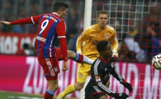 Bayern Múnich: Lewandowski falla solo a un metro del arco