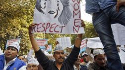 India prohíbe el servicio de taxis Uber por caso de violación