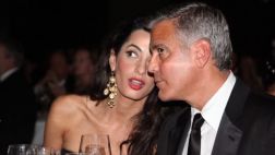 Esposa de George Clooney no está embarazada, dice portavoz