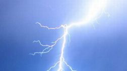 ¿Cómo protegerse de los rayos eléctricos?