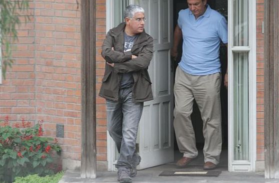 Comisión encontró equipo telefónico en la casa de López Meneses