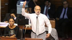 El pleno se suspendió por expresiones de Abugattás, ¿qué dijo?
