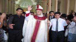 Nuevo obispo de Chiclayo invoca combatir la corrupción