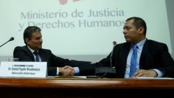 Ex procurador Salas explica por qué Figallo debería renunciar