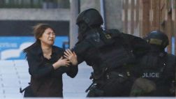 Sidney: cinco rehenes escapan del café