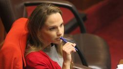Régimen laboral juvenil: Luciana León retiró su voto de ley