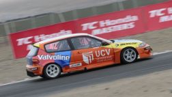 CCTC: Kike Pérez se queda con el título de la TC1600
