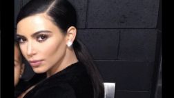 Instagram: Kim Kardashian corta foto en la que salía su hija