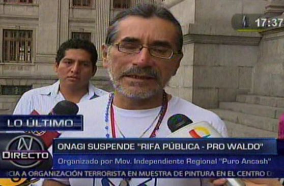 Suspenden rifa de auto a favor de deuda de Waldo Ríos