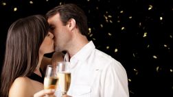 Año Nuevo 2015: Cinco cábalas que puedes realizar con tu pareja