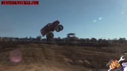 YouTube: Aparatoso accidente de este Monster Truck