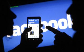 Facebook: los selfie-saludos de Año Nuevo son sensación