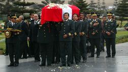 Policía asesinado en pollería fue enterrado y ascendido