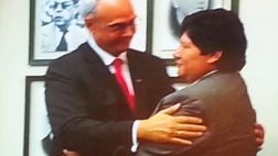 Edwin Oviedo juró hoy como nuevo presidente de la FPF