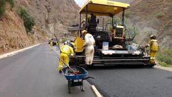 Contraloría denuncia millones perdidos en gestión de carreteras