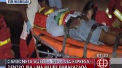 Embarazada quedó herida tras vuelco de camioneta en Vía Expresa