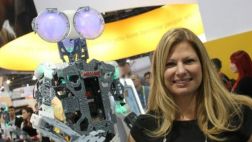 CES 2015: Los robots ya están listos para mudarse a tu casa