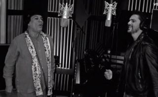 Juan Gabriel reinventa "Querida" con colaboración de Juanes 