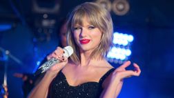 Taylor Swift ayudó a fan a pagar sus estudios