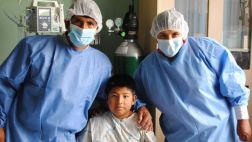 Trasplante de riñón: niño salvó la vida de adolescente de 12