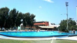 Trujillo: piscina de exclusivo club no es apta para el público
