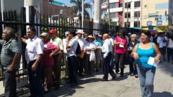 Chiclayo: Decenas de fonavistas cobraron deuda del Estado