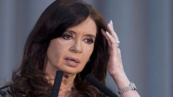 Fernández denuncia trama "sórdida" tras muerte de Nisman