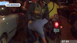 Conducía totalmente ebrio cerca de comisaría y fue detenido