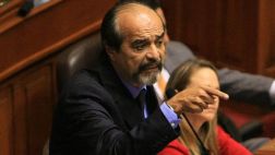 "Pleno extraordinario por ley laboral es maniobra desesperada"