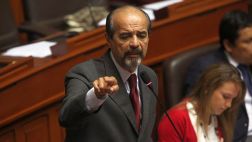 Mulder: la oposición debe apuntar a ganar la Mesa Directiva