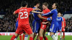 Steven Gerrard y Diego Costa se pelearon en pleno partido