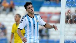 Giovanni Simeone desperdició esta increíble ocasión de gol