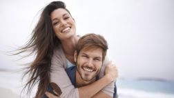 Cinco formas en la que tu pareja demuestra su orgullo por ti