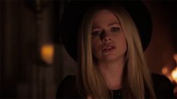 Avril Lavigne regresa con video de "Give You What You Like"