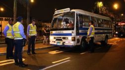 Corredor azul: más de 35 cústers multadas en operación nocturna