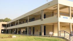 Huaico afectó patio, laboratorio y almacén de colegio mayor