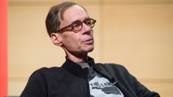 Columnista del New York Times murió en plena redacción
