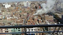 Incendio en Breña: 8 unidades de bomberos controlaron siniestro
