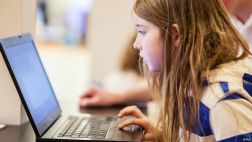 La niña de 7 años que hackea una red wifi en 10 minutos