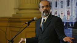 Mulder: Sería el colmo que culpen al Apra por caso de espionaje