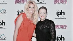 Britney Spears se reencuentra con la recordada bruja 'Sabrina'