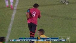 Raúl Ruidíaz debutó en Melgar y casi anota desde media cancha