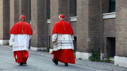 Un sin techo se hacía pasar por obispo brasileño en Alemania