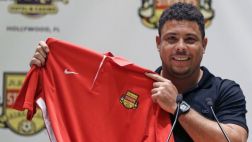 El "Fenómeno" Ronaldo reafirma que pretende volver a jugar